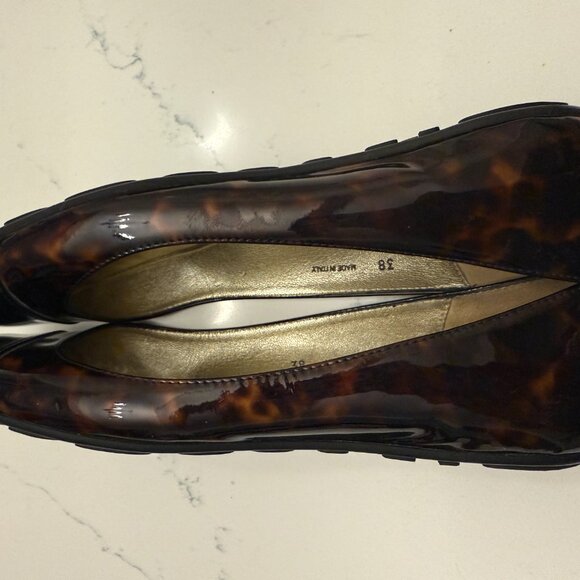 Jimmy Choo Tortoise Shell Flats Size 38 - Picture 6 of 10